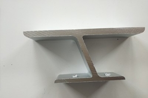 Precision sawing of industrial aluminum profiles
