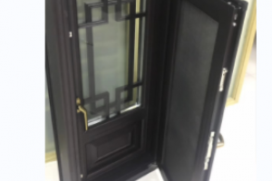 Aluminium windows and doors