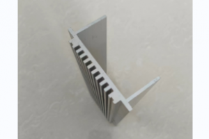 Precision sawing of heatsink industrial aluminum profiles